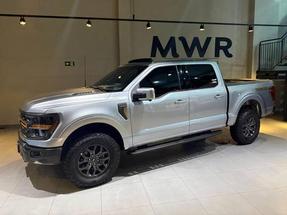 FORD F-150 5.0 V8 GASOLINA CD TREMOR FX4 AUTOMÁTICO